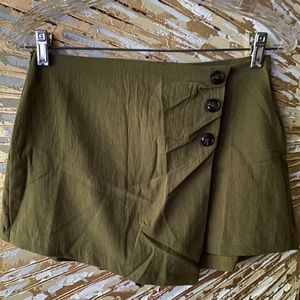 Woman’s Army Olive Green Skort NWT